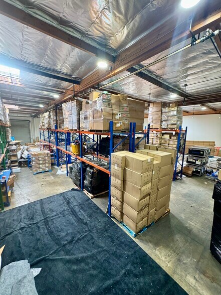 More Photos Of 2640 Lavery Ct, Newbury Park Manufacturing For Lease