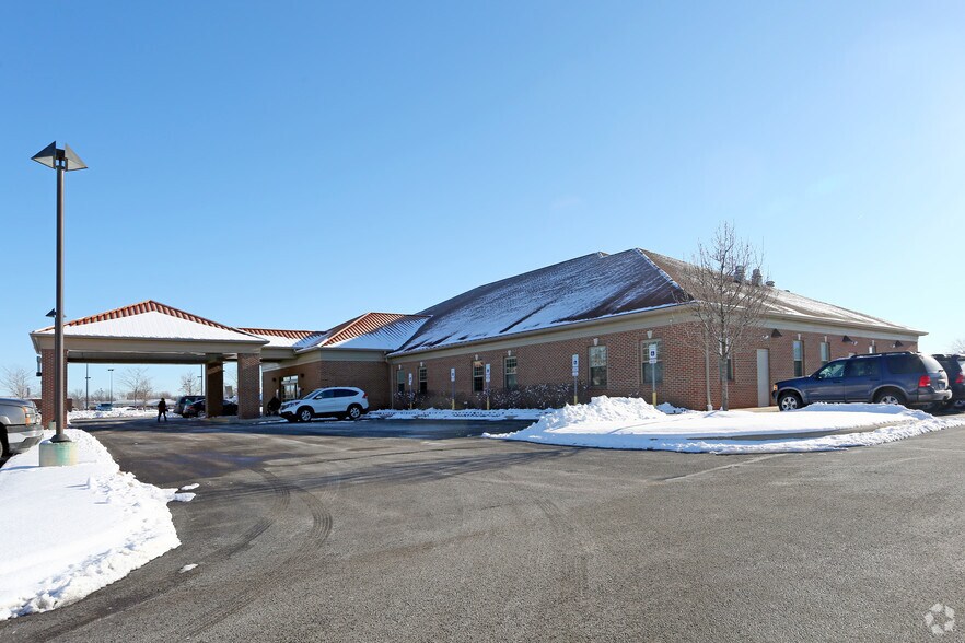 Primary Photo Of 29804 Lake Shore Blvd, Willowick Medical For Sale