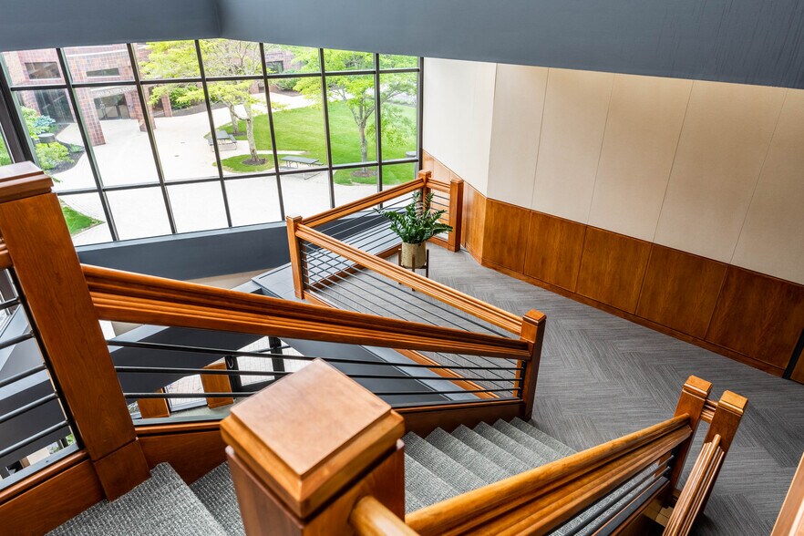 More Photos Of 500 Southborough Dr, South Portland Office For Lease