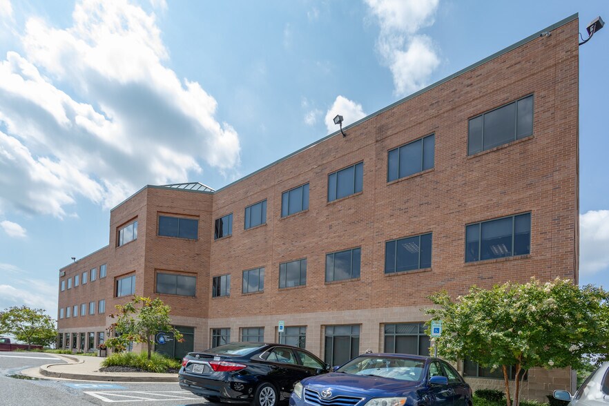 More Photos Of 9106 Philadelphia Rd, Rosedale Medical For Sale