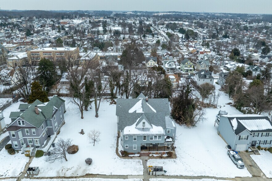 More Photos Of 10-14 E Overlea Ave, Baltimore Apartments For Sale