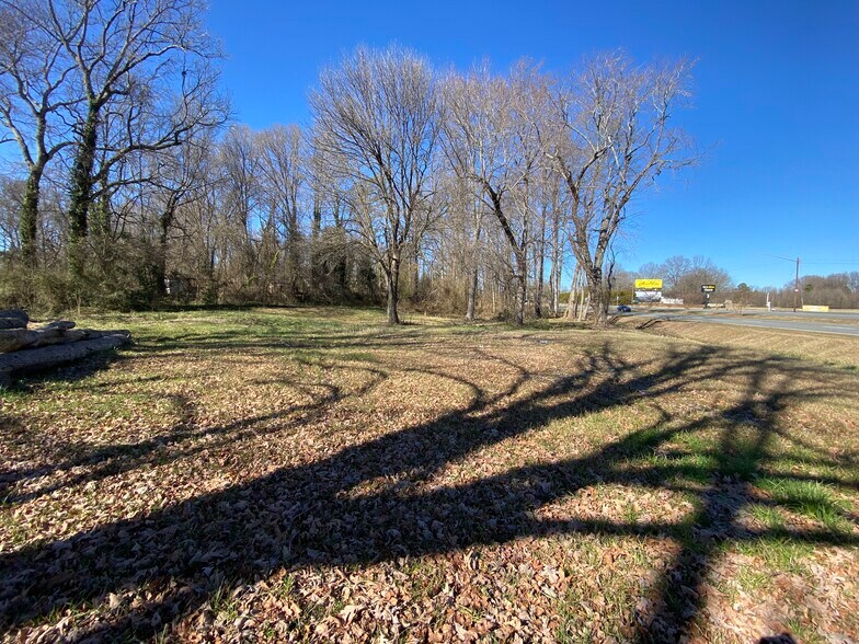 More Photos Of 653 E 14th St, Kannapolis Land For Sale