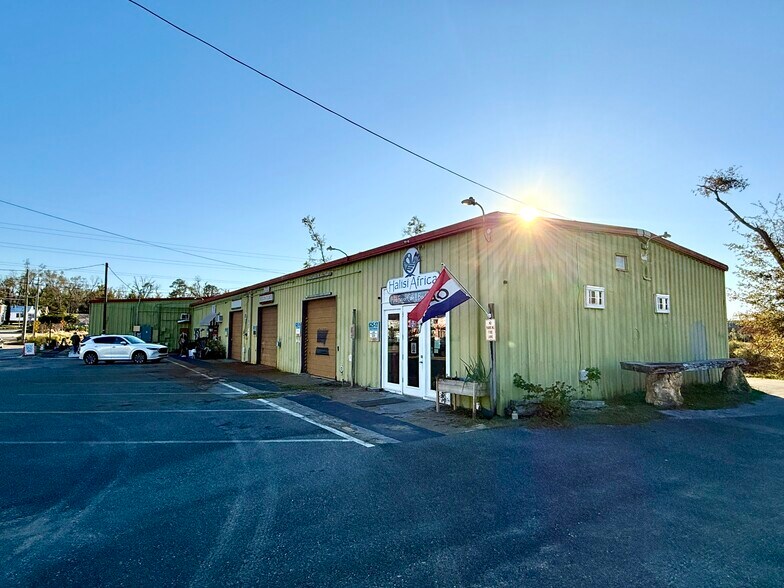 More Photos Of 625 Railroad Sq, Tallahassee Warehouse For Sale