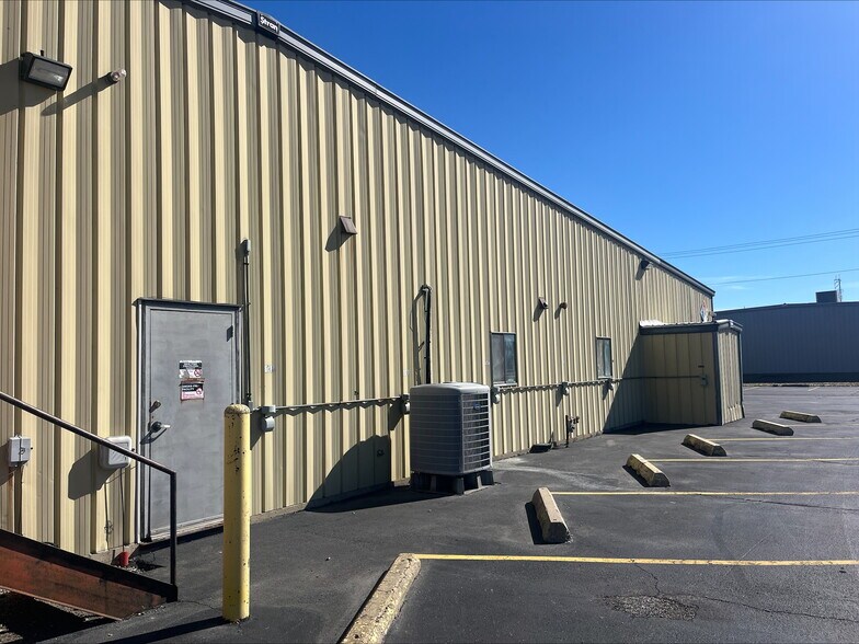 More Photos Of 2440 Colt Rd, Springfield Industrial For Sale