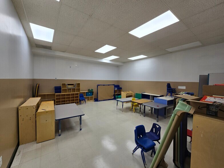 More Photos Of 80 Woodrow Rd, Staten Island Daycare Center For Lease