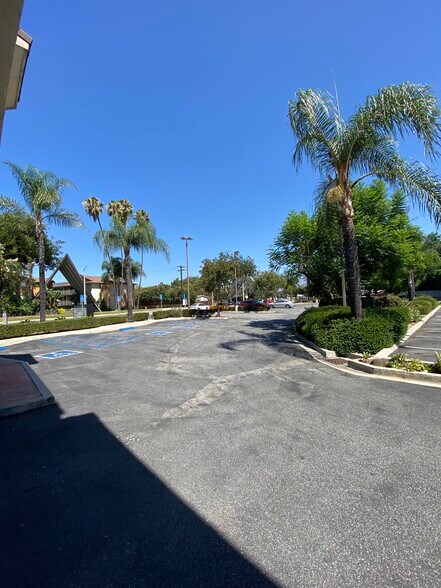 More Photos Of 222 Sunset Ave, West Covina Medical For Lease