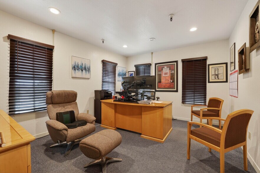 More Photos Of 1260 Furneaux Rd, Olivehurst Warehouse For Sale