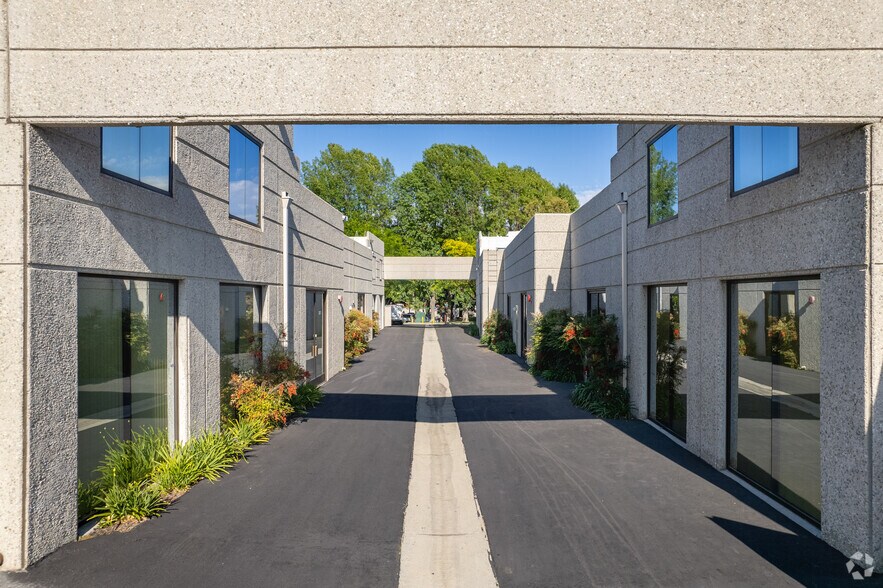 More Photos Of 471 W Lambert Rd, Brea Unknown For Lease