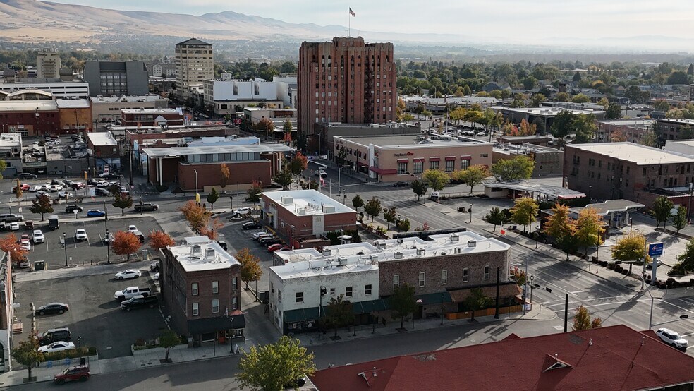 More Photos Of 5 N Front St, Yakima Restaurant For Lease