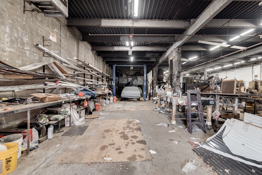 More Photos Of 9312 179th Pl, Jamaica Warehouse For Sale