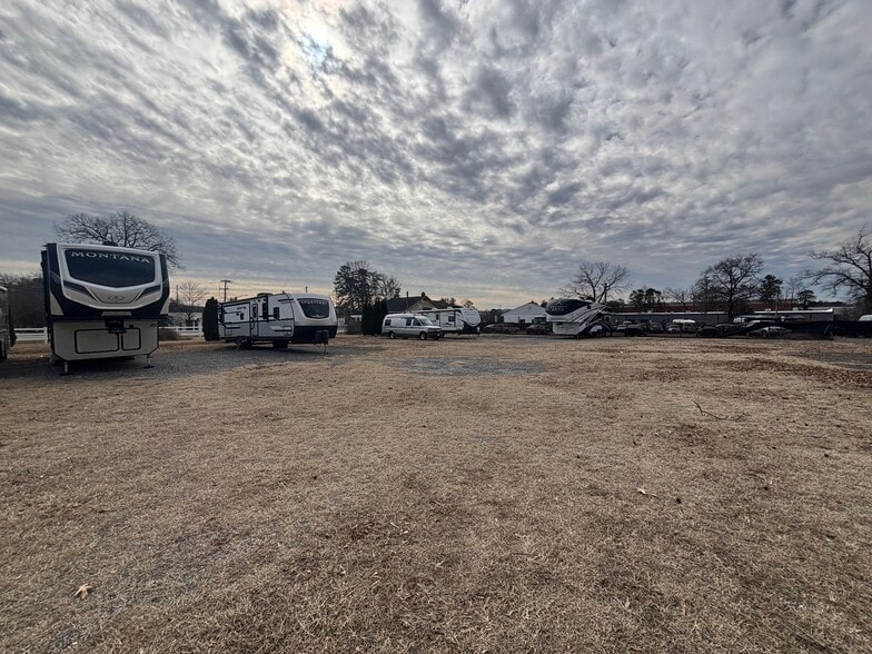 More Photos Of 8274 Telegraph Rd, Odenton Freestanding For Lease