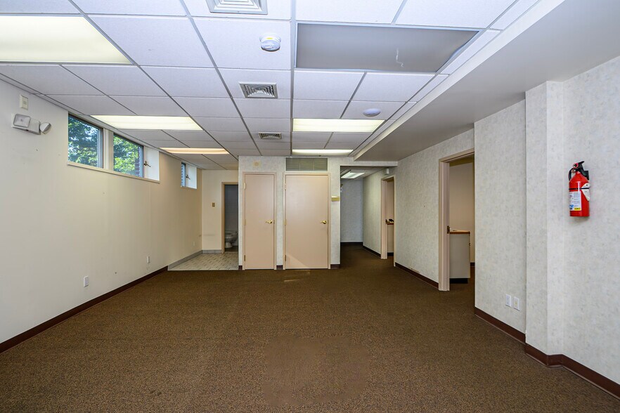 More Photos Of 213 Chestnut St, Nutley Office For Sale