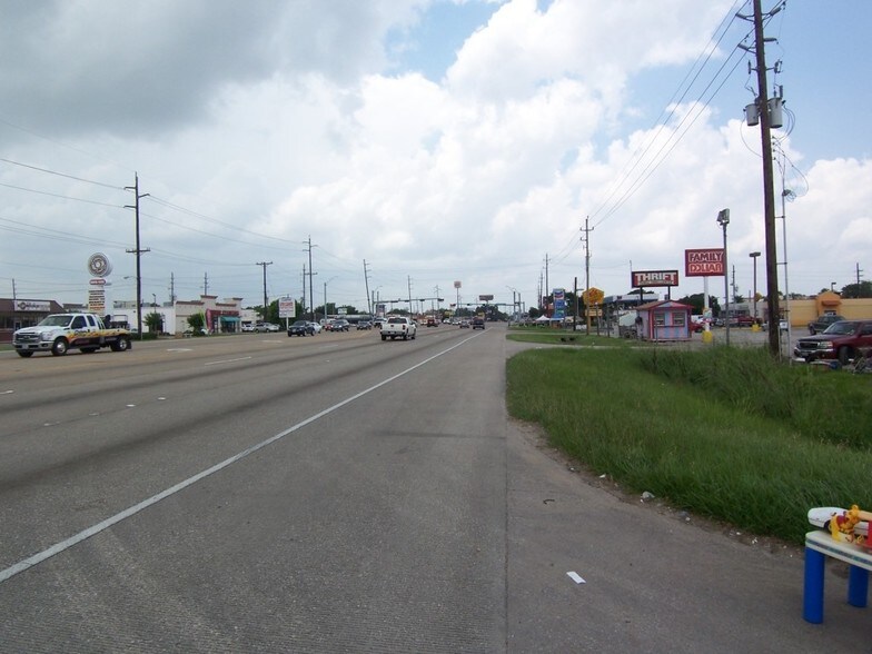 More Photos Of 13644 State Highway 249, Houston Storefront For Sale