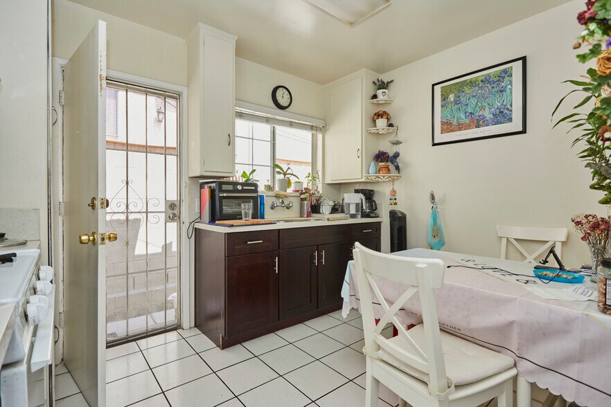 More Photos Of 6036-6038 Temple City Blvd, Temple City Apartments For Sale