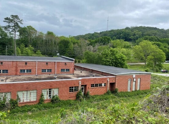 More Photos Of Padlock Mountain Road, Cave Spring Health Club For Sale