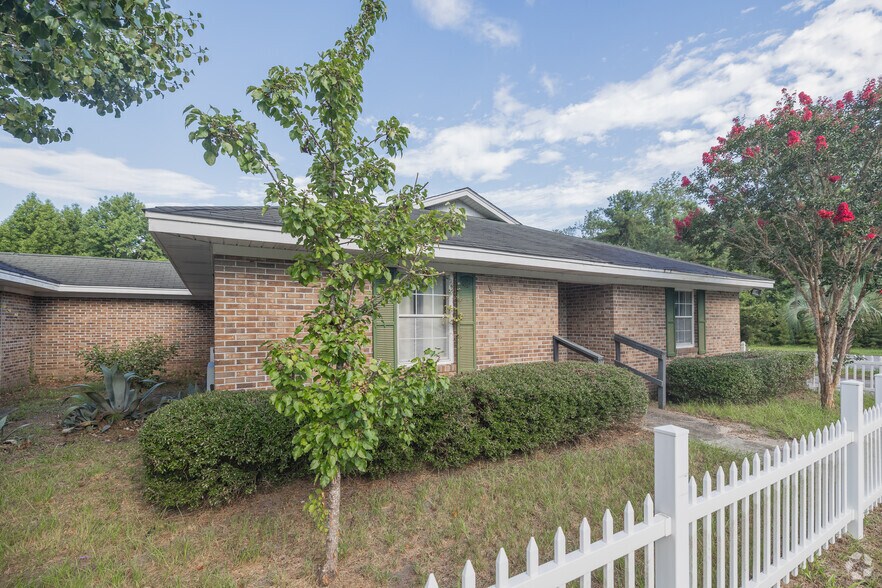 More Photos Of 2902 South Island Rd, Georgetown Healthcare For Lease