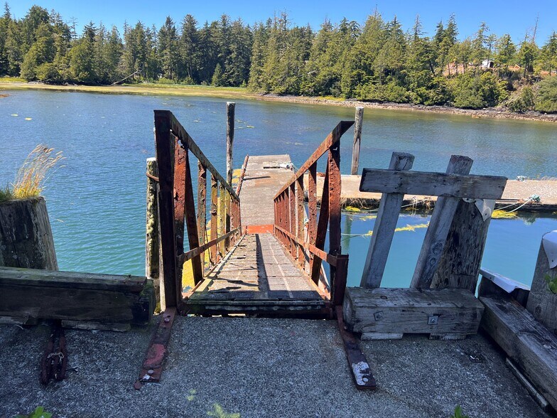 More Photos Of 983 Peninsula, Ucluelet Land For Sale