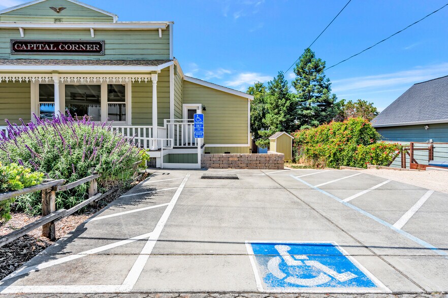 More Photos Of 602 W K St, Benicia Freestanding For Sale