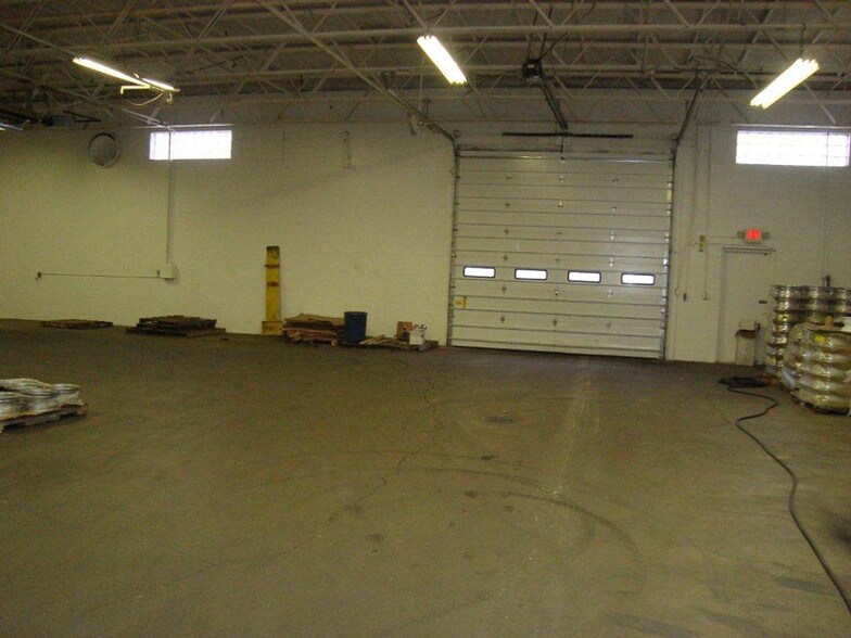 More Photos Of 1700 W Lusher Ave, Elkhart Warehouse For Sale