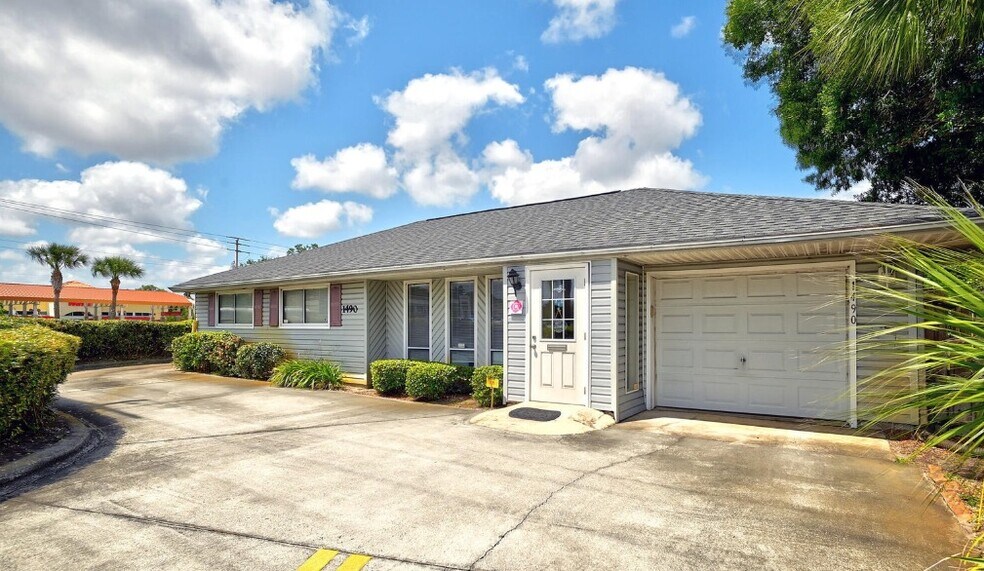 More Photos Of 1490 Emerson Dr Ne, Palm Bay Office Residential For Sale