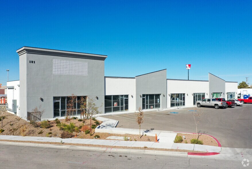 Primary Photo Of 181 Village Ct, El Paso Storefront For Lease