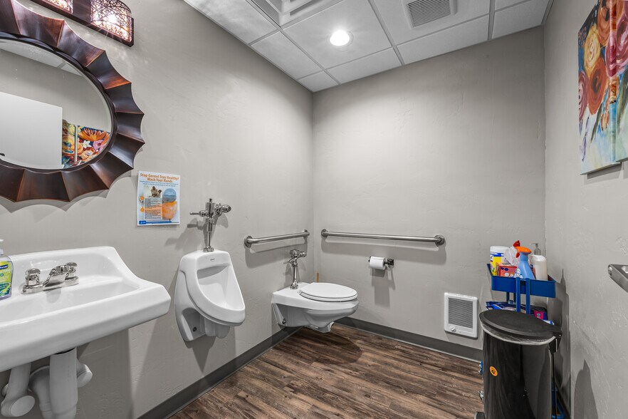 More Photos Of 425 N 5th W, Missoula Freestanding For Lease