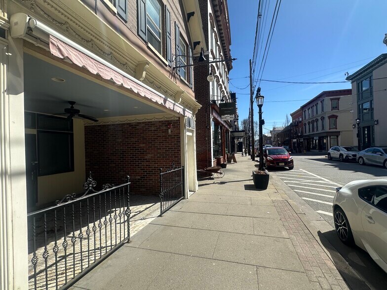 More Photos Of 155-157 Spring St, Newton Storefront Retail Residential For Sale