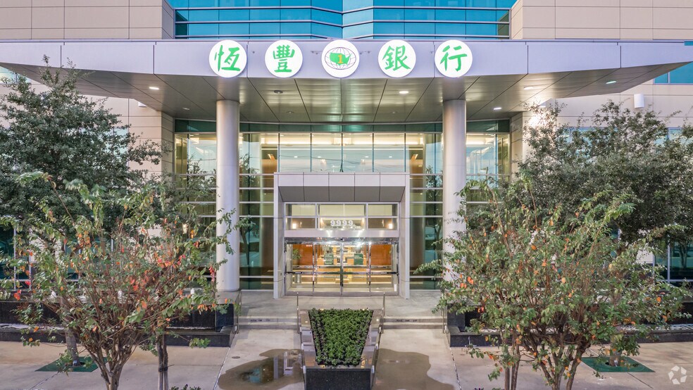 More Photos Of 9999 Bellaire Blvd, Houston Medical For Lease