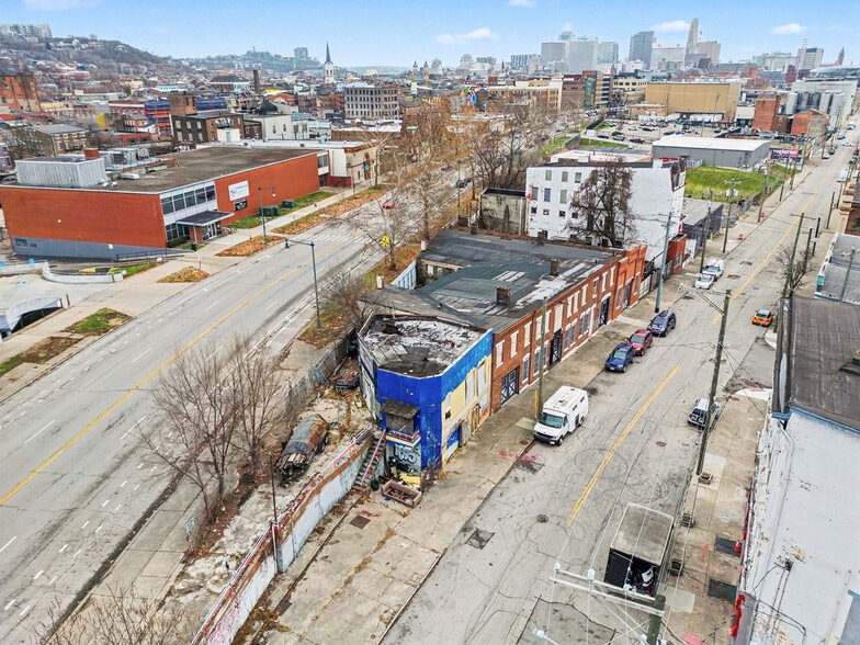 Primary Photo Of 1778 Central Ave, Cincinnati Auto Repair For Sale