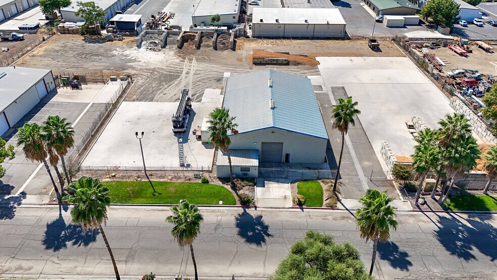 More Photos Of 240 Airpark Rd, Atwater Warehouse For Lease