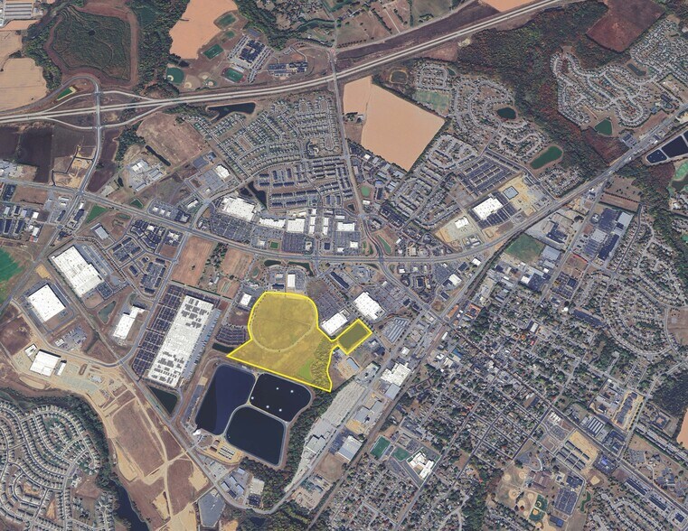 Primary Photo Of 345 Auto Park Dr, Middletown Distribution For Lease