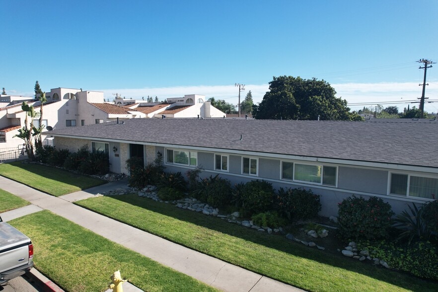 Primary Photo Of 2228 E Westport Dr, Anaheim Apartments For Sale