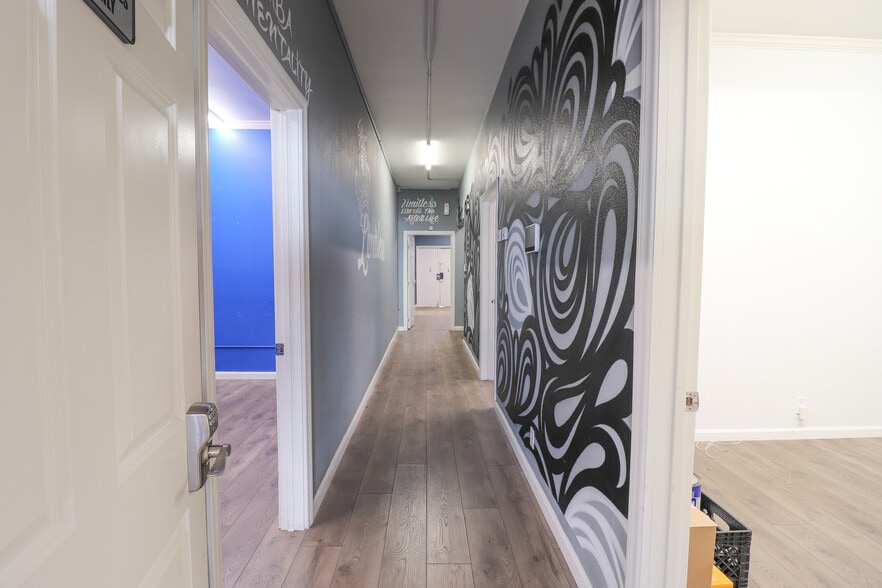 More Photos Of 3127 W Beverly Blvd, Montebello Storefront Retail Office For Sale