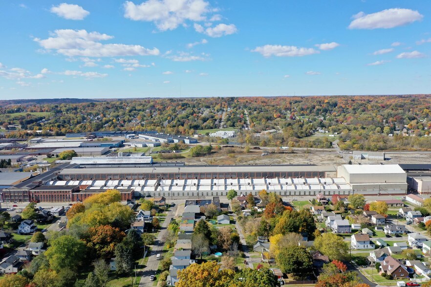 More Photos Of 469 N Sharpsville Ave, Sharon Industrial For Sale