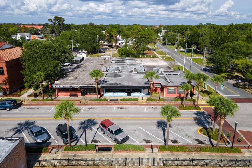 More Photos Of 227 E Main St, Tavares General Retail For Sale