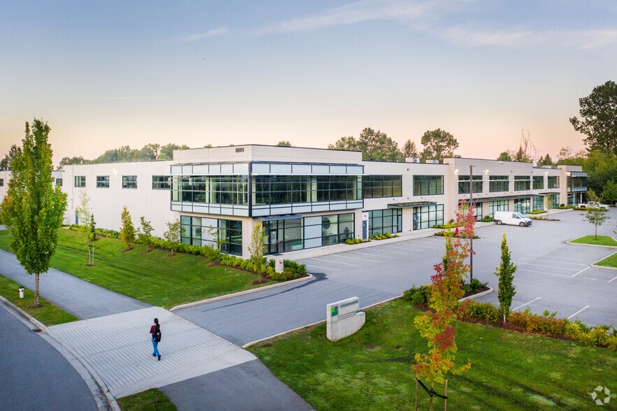 More Photos Of 8601 Glenlyon Pky, Burnaby Industrial For Lease