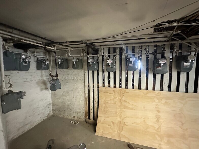 More Photos Of 5701 W Roosevelt Rd, Cicero Apartments For Lease