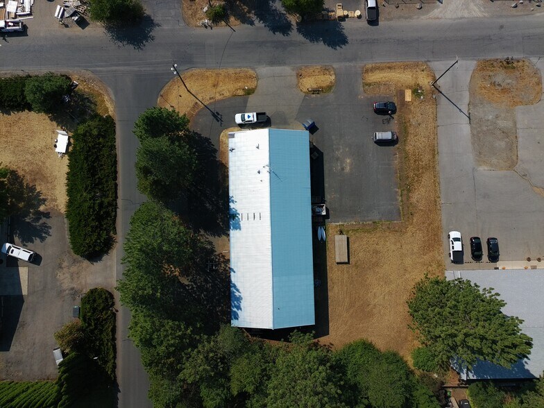 More Photos Of 7632 N Aqua Cir, Coeur d'Alene Manufacturing For Lease