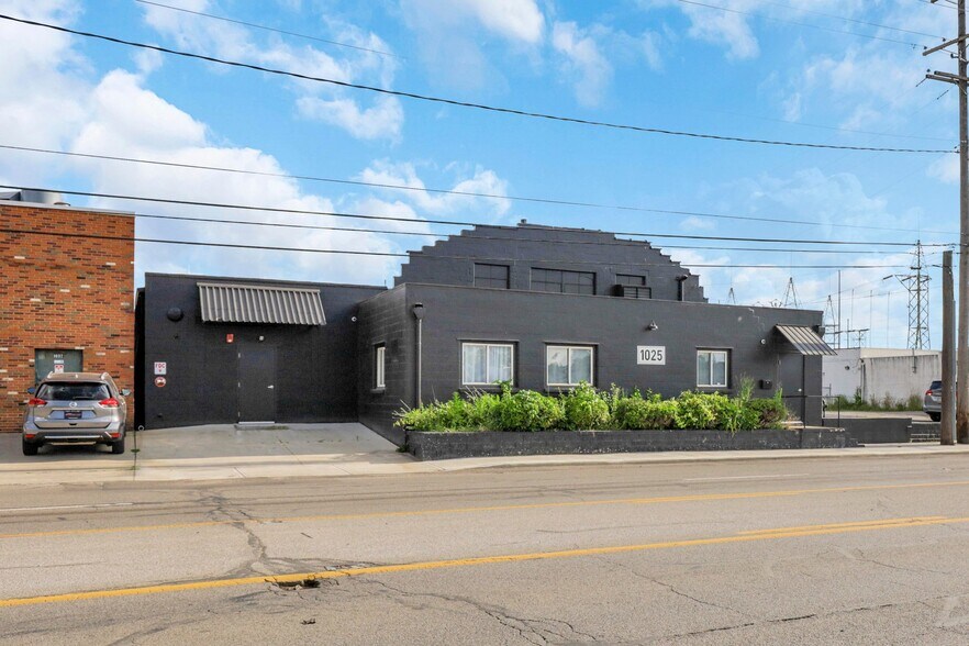 More Photos Of 1025 E Fifth Ave, Columbus Warehouse For Lease