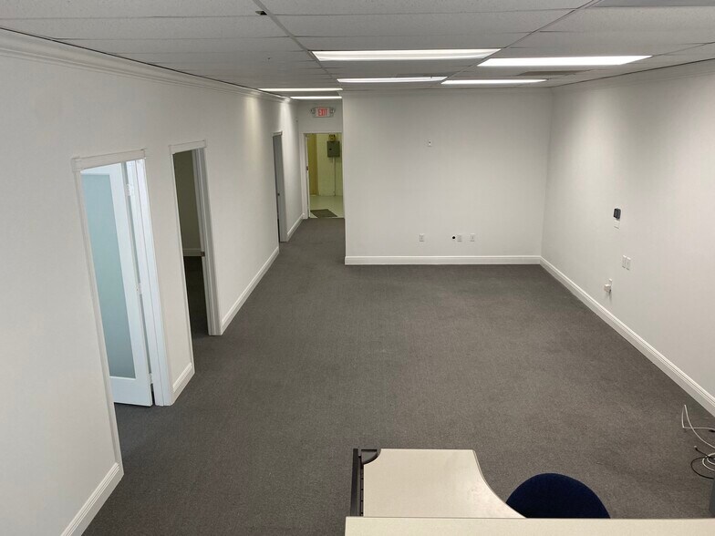 More Photos Of 4851 W Hillsboro Blvd, Coconut Creek Office For Sale