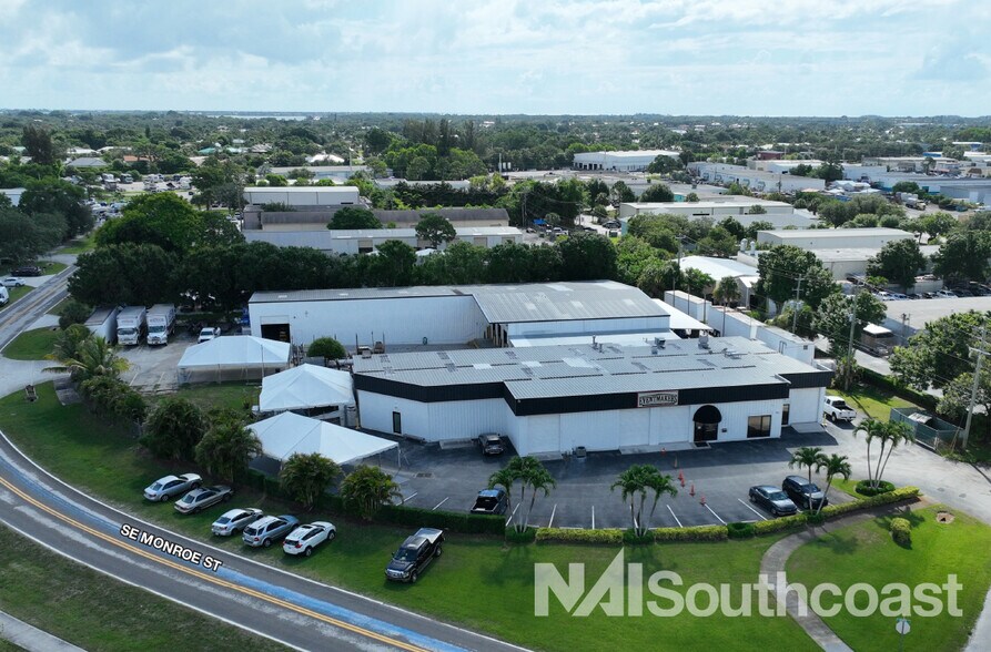 Primary Photo Of 2928-2934 SE Monroe St, Stuart Warehouse For Lease
