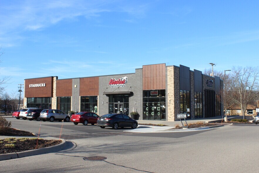 More Photos Of 2500 Burton St, Grand Rapids Unknown For Lease