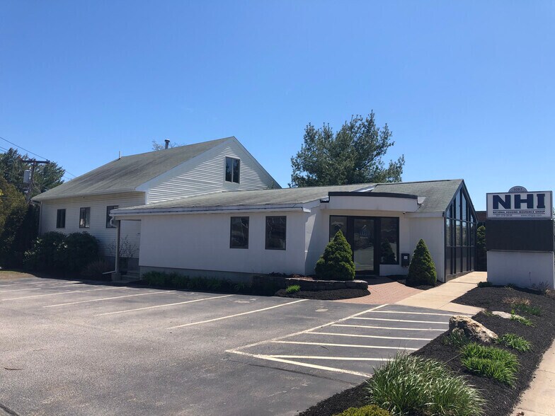 More Photos Of 1087 Forest Ave, Portland Office For Lease