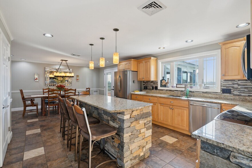 More Photos Of 78 Hussey Hill Rd, Oakland Lodge Meeting Hall For Sale