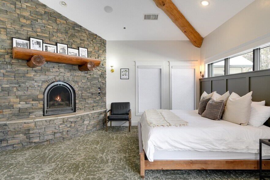 More Photos Of 264 County I Rd, Balsam Lake Hotel For Sale