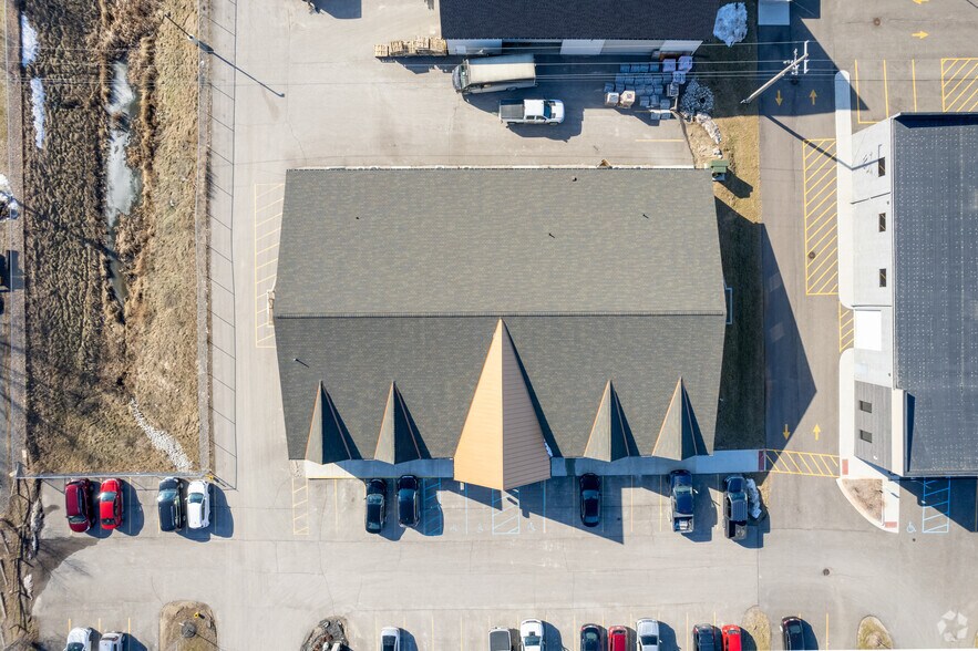 More Photos Of 2112 S Milford Rd, Highland General Retail For Lease