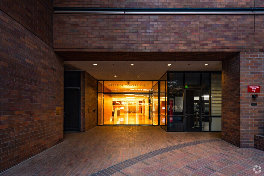 More Photos Of 11845 W Olympic Blvd, Los Angeles Office For Lease
