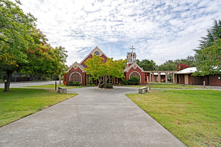 More Photos Of 4930 Newanga Ave, Santa Rosa Religious Facility For Sale