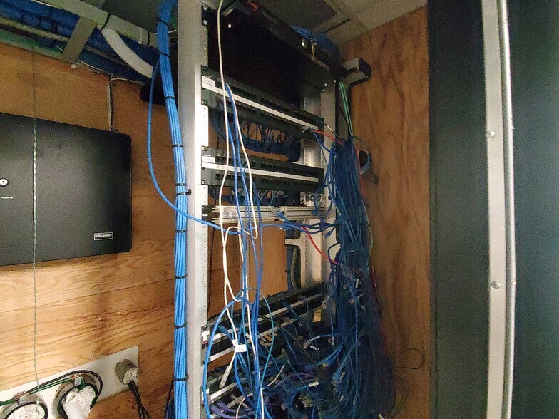 More Photos Of 1060 San Bernardino Rd, Upland Office For Sale