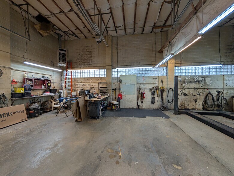 More Photos Of 158 S White Horse Pike, Audubon Auto Repair For Sale